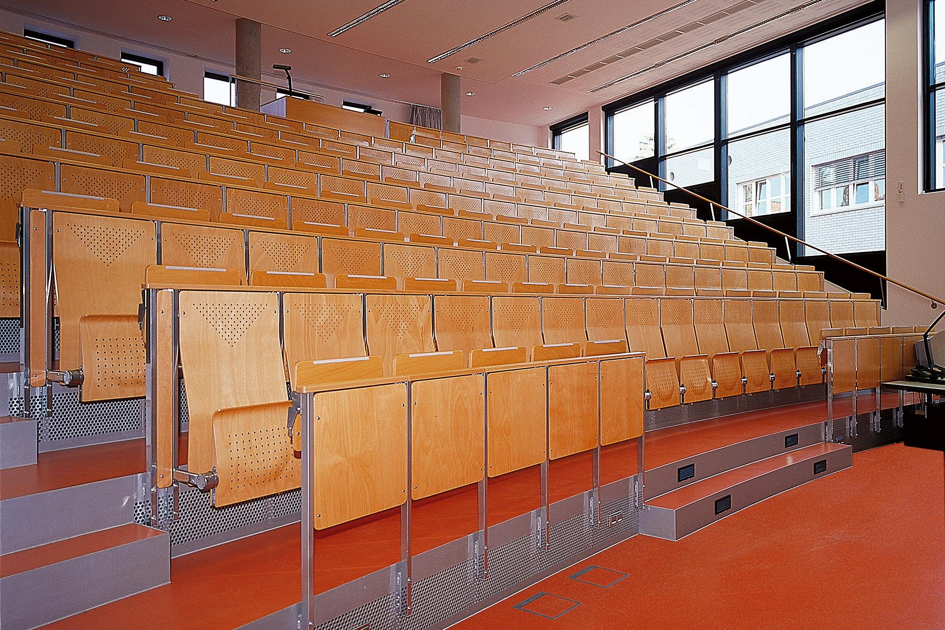 KONRAD-ZUSE ZENTRUM BERLIN | DE - EHEIM Möbel